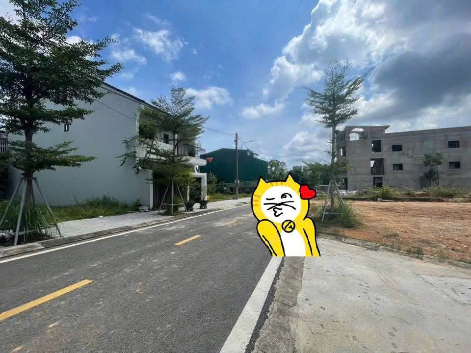 Khu đất nền tọa lạc tại đường Trương Nữ Vương, Thanh Thủy, thành phố Huế