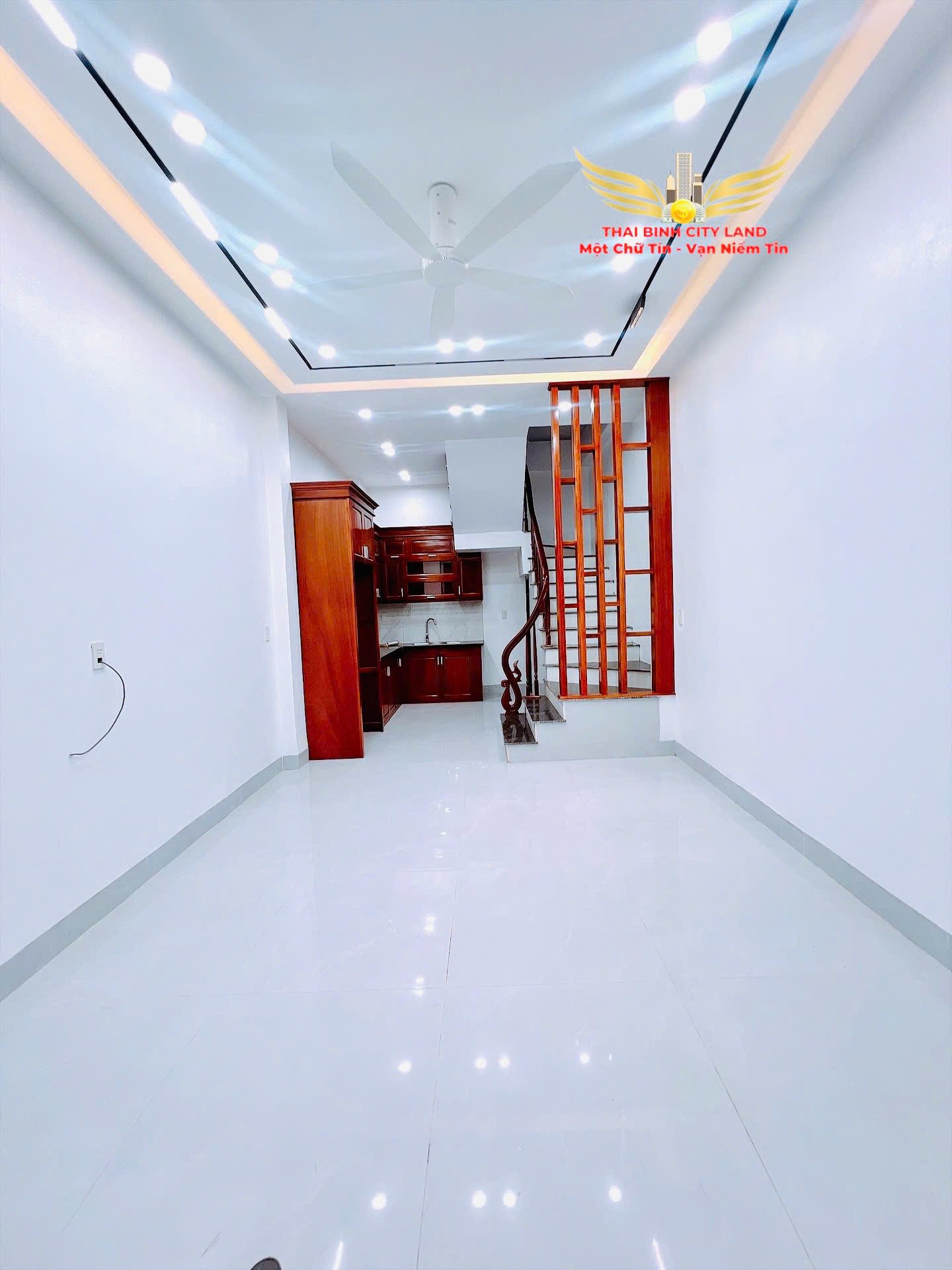 Biệt phủ 4 tầng Trần Lãm vị trí vàng, nội thất xịn, giá hời