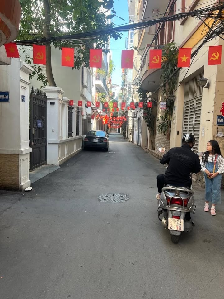 Siêu phẩm nhà đẹp Lạc Long Quân, Tây Hồ sẵn sàng đón chủ mới