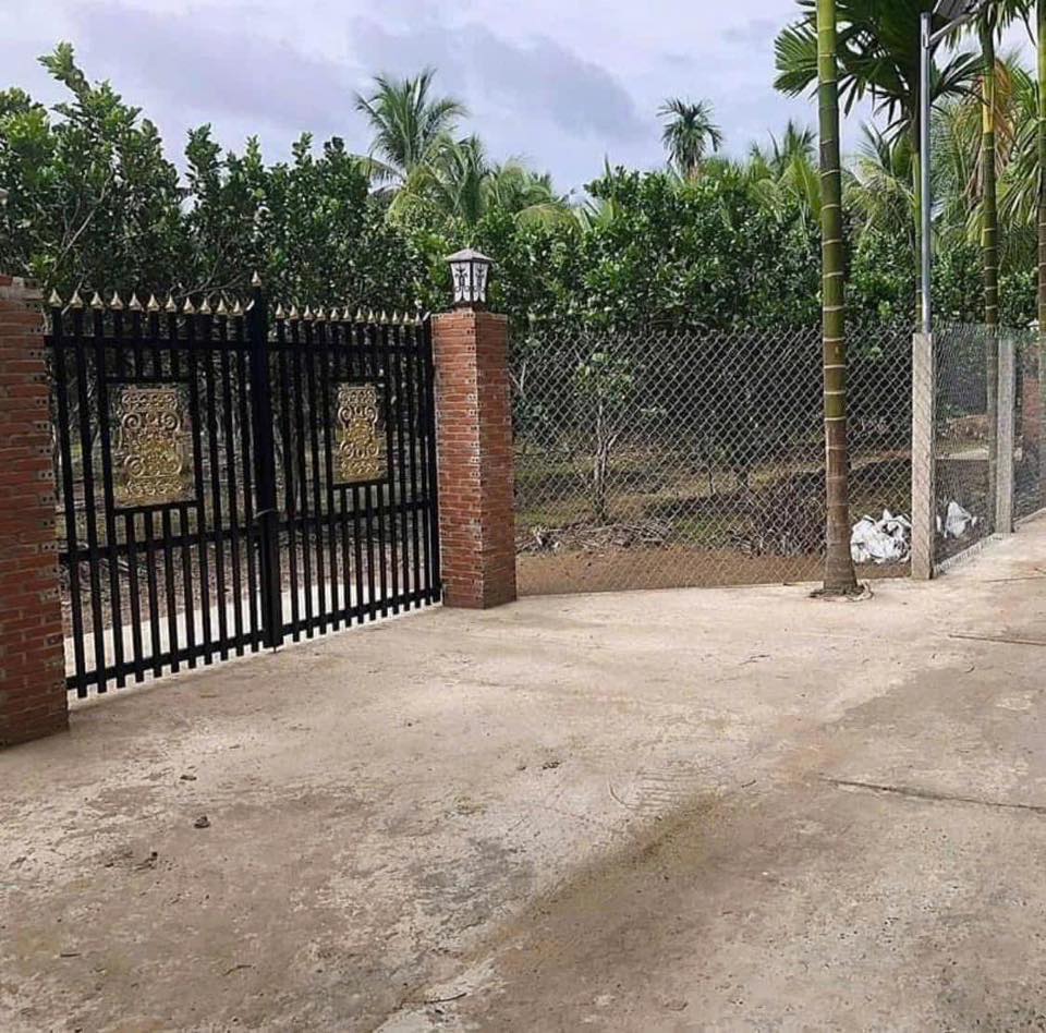 Đất Tân Uyên 500m2 giá 550 triệu, sổ hồng sẵn, ngân hàng xả hàng cuối năm