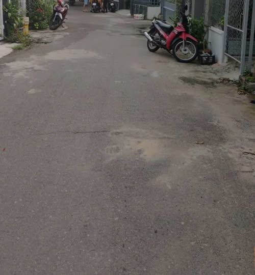 Nhà siêu rộng 135m2 với mặt tiền 6m, tha hồ cho ô tô ngủ trong nhà luôn nha