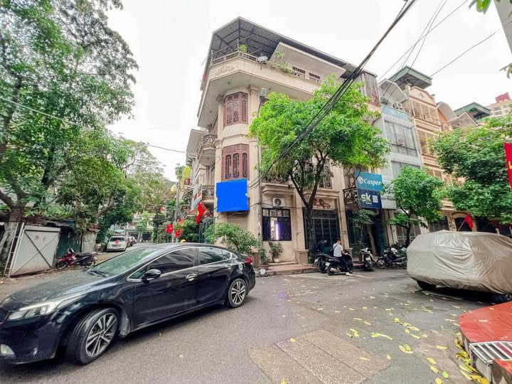 Nhà lô góc vip Đại Kim - Ô tô tránh, kinh doanh đỉnh cao