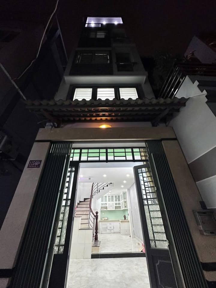 Đừng bỏ lỡ cơ hội sở hữu căn nhà hẻm xe hơi tại đường Nguyễn Cảnh Chân