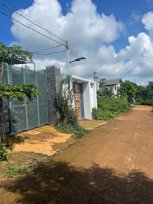 Bán đất thổ cư 125m2 mặt tiền 5m, gần Hồ Him Lam, Buôn Ma Thuột