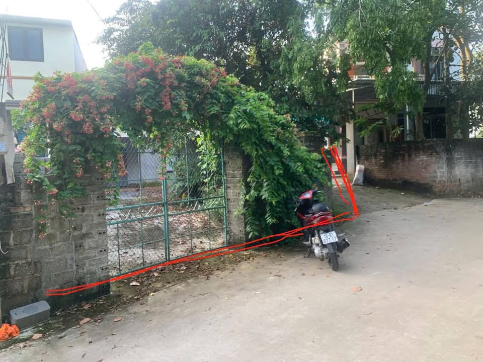 Mảnh đất góc vuông vắn, tọa lạc tại Khu 7, Phù Ninh, Phú Thọ