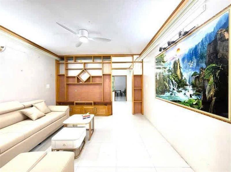 Nhà Yên Hòa 55m² x 4 tầng 3 bước ra công viên, 9 tỷ "hời"