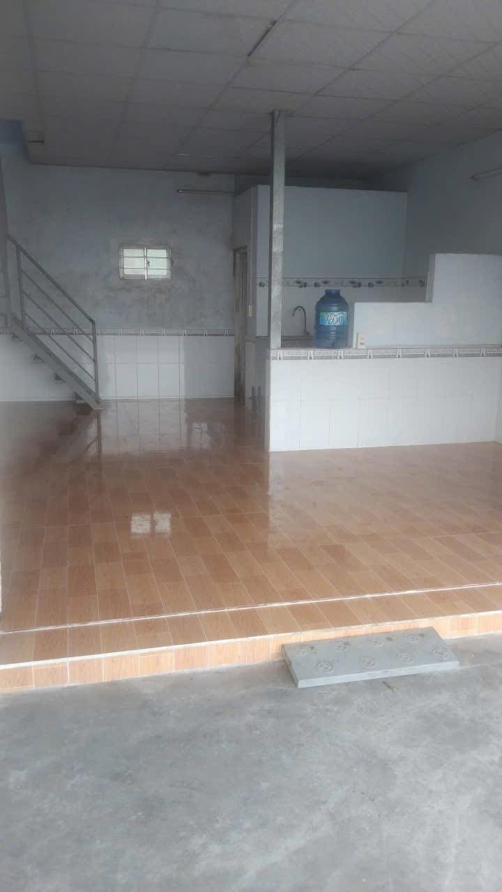 Nhà Cần Giuộc - Mặt tiền đường xe tải, 2 triệu/tháng, gần KCN Long Hậu