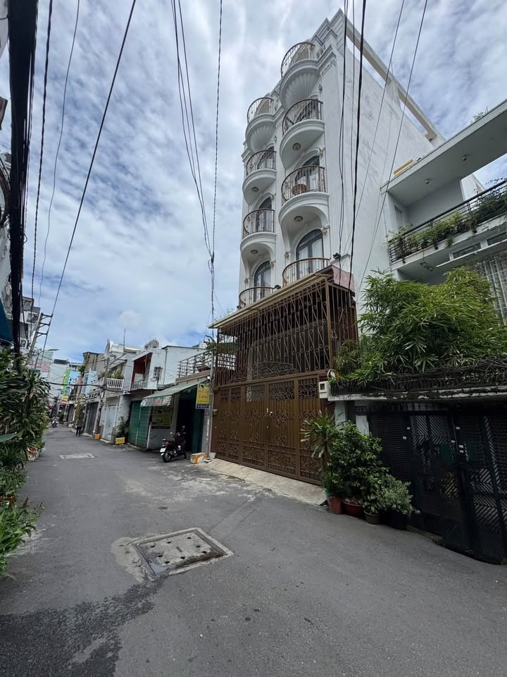 Nhà 7m x 22m Gò Vấp, 30 phòng trọ, thu nhập 100 củ/tháng