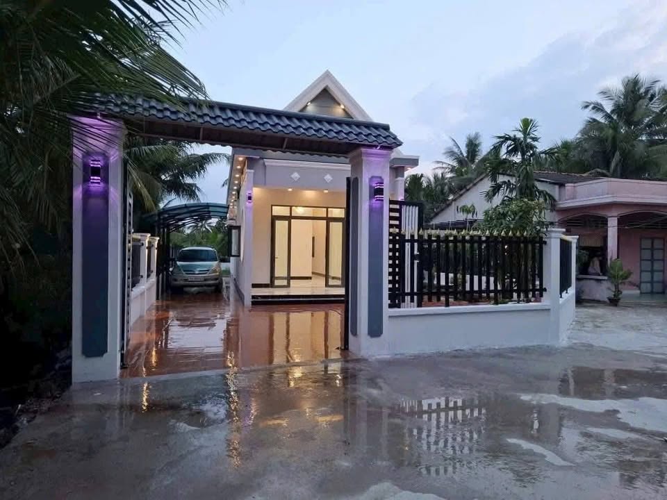 Bán nhà vườn mini 500m2, full thổ, 2 ngủ, giá siêu yêu thương tại Long An