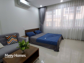 Cho thuê căn hộ Studio ban công rộng, full nội thất tại Trần Thái Tông, Cầu Giấy