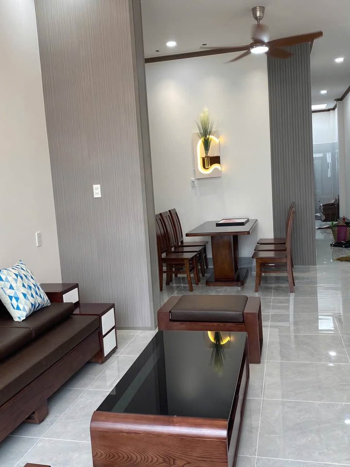 Nhà mới toanh mặt tiền đường Cây Me, Phong Nẫm, Phan Thiết