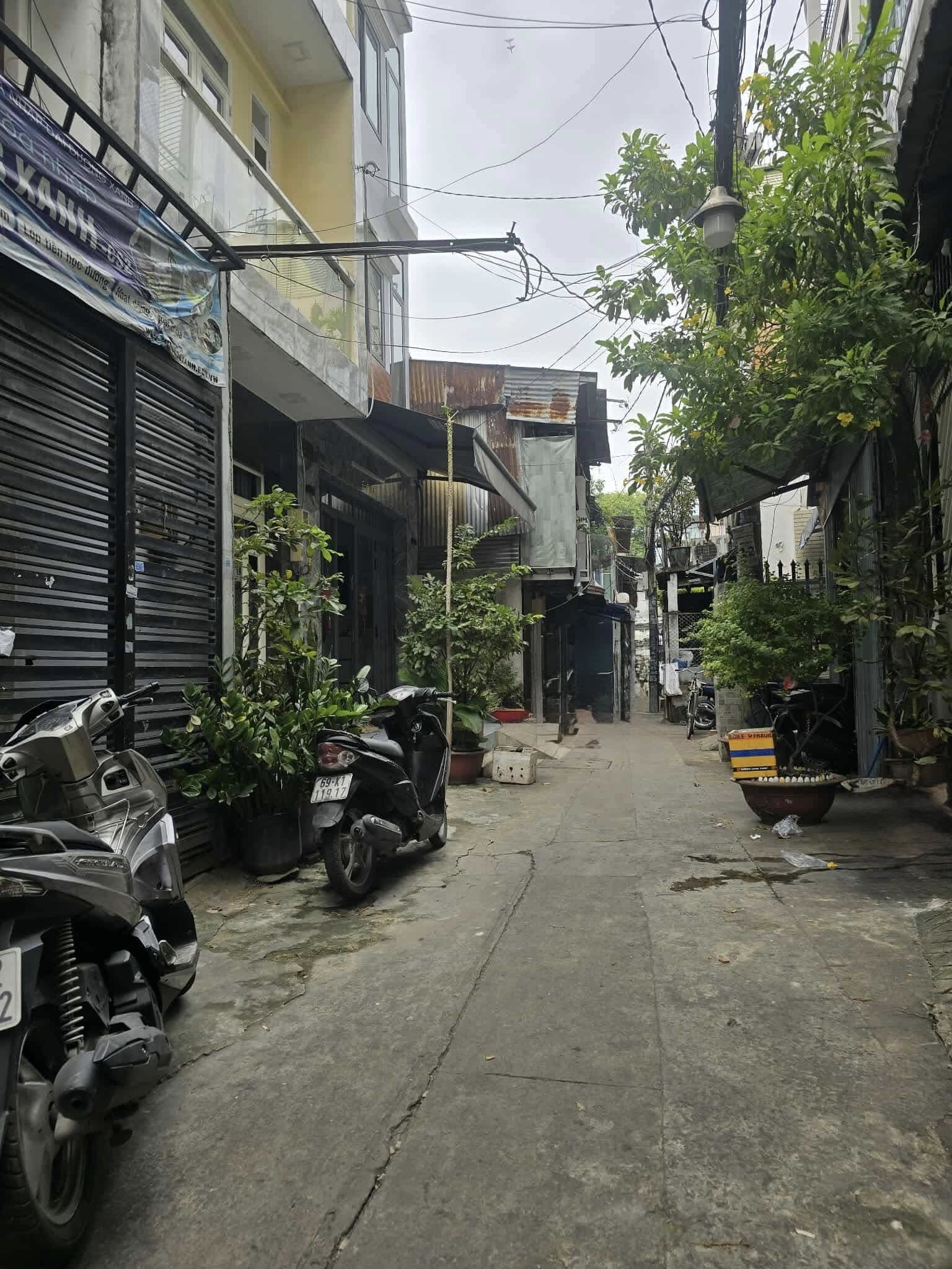 Nhà 5 tầng đẹp lung linh đường 3/2, hẻm 4m, sẵn sàng đón bạn về dinh