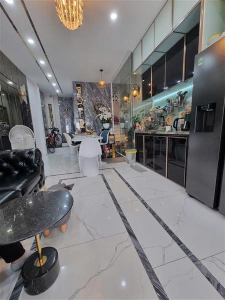 Nhà 5 tầng hẻm xe hơi, gần khu Tên Lửa - Giá chỉ 6 tỷ