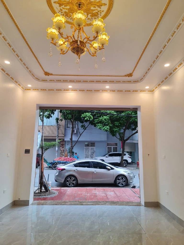 Mặt phố Nguyễn Viết Xuân, Hà Đông 5 tầng thang máy, vỉa hè rộng, kinh doanh đỉnh cao - 20.x tỷ