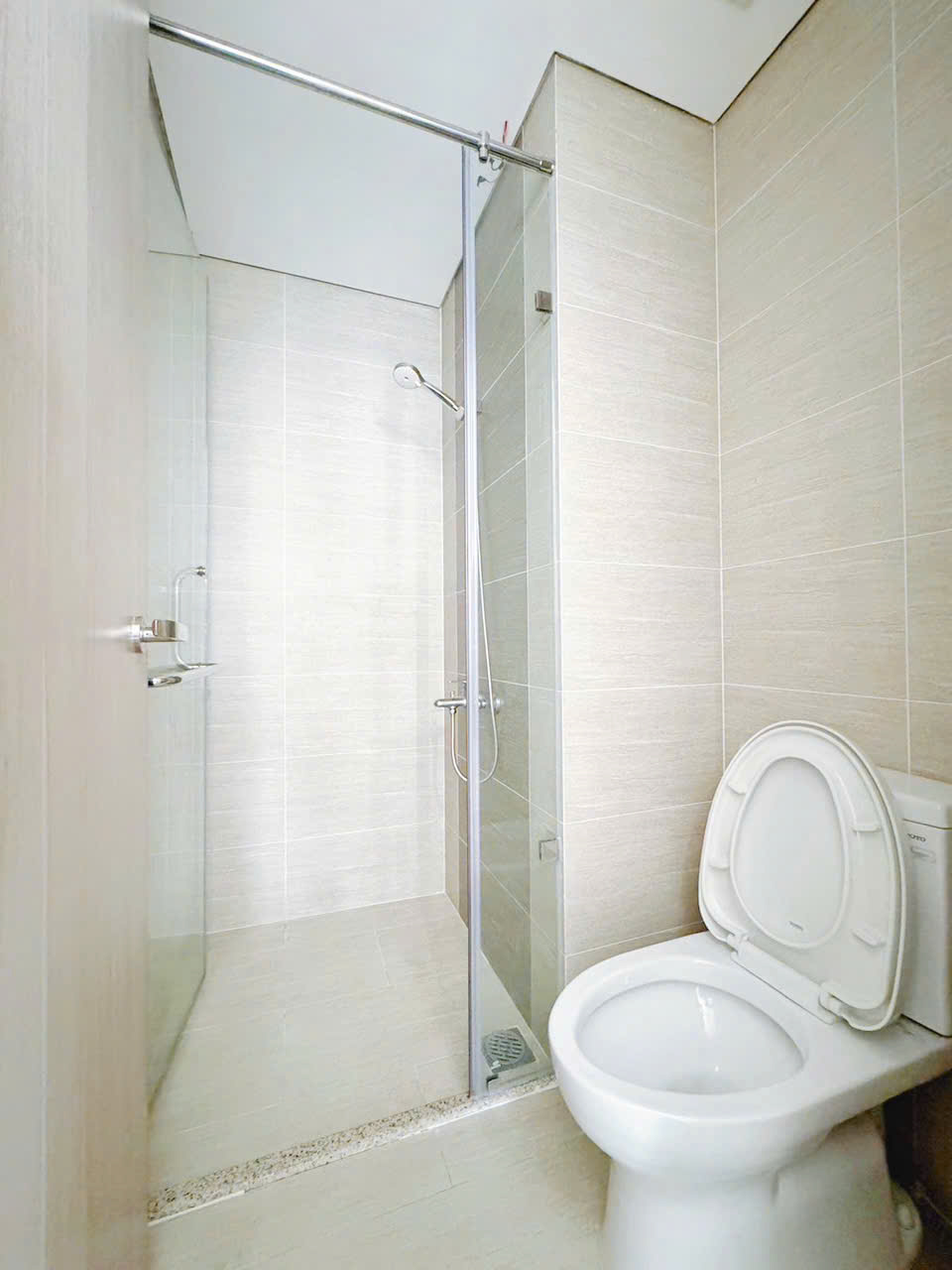 Bán gấp căn hộ 2 ngủ, Vinhomes Grand Park, 59m2, hướng Bắc, view sông