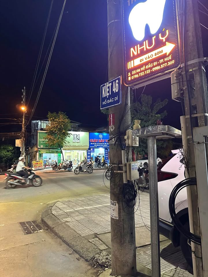 Nhà 56m2 khu tập thể Trường Bia - 2 ô tô tránh nhau, kinh doanh sầm uất