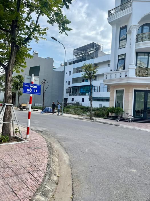 Chào mừng quý khách đến với cơ hội sở hữu một căn nhà tuyệt vời tại Khu đô thị Vũ Phúc A2