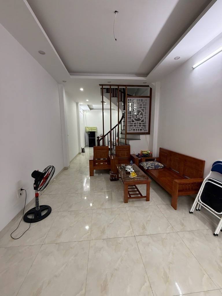 Lai Xá, nhà 5 tầng trục chính, ô tô tránh, kinh doanh vô tư