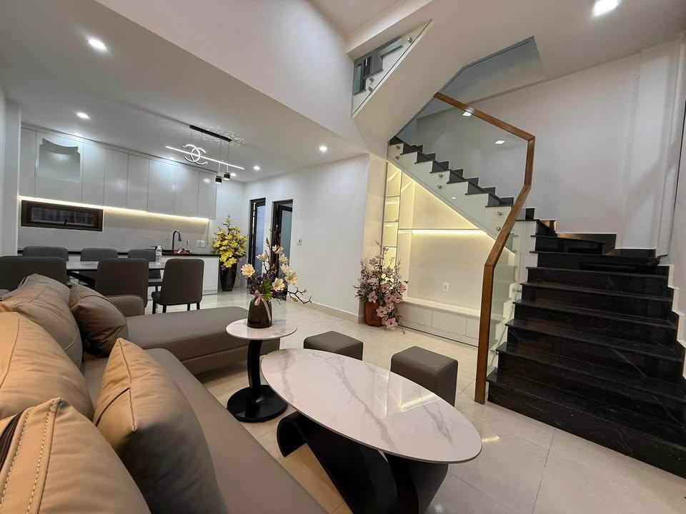 Nhà kiệt ô tô Trần Phú - 2.68 tỷ - 60m2 - 2 ngủ - Gần Đại học Phú Xuân