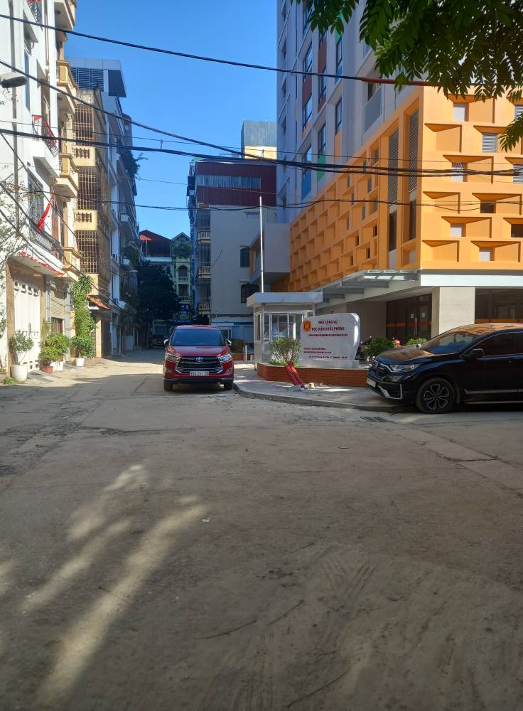 Nhà Phùng Chí Kiên 79m2, 6 tầng, ô tô tránh, kinh doanh đỉnh