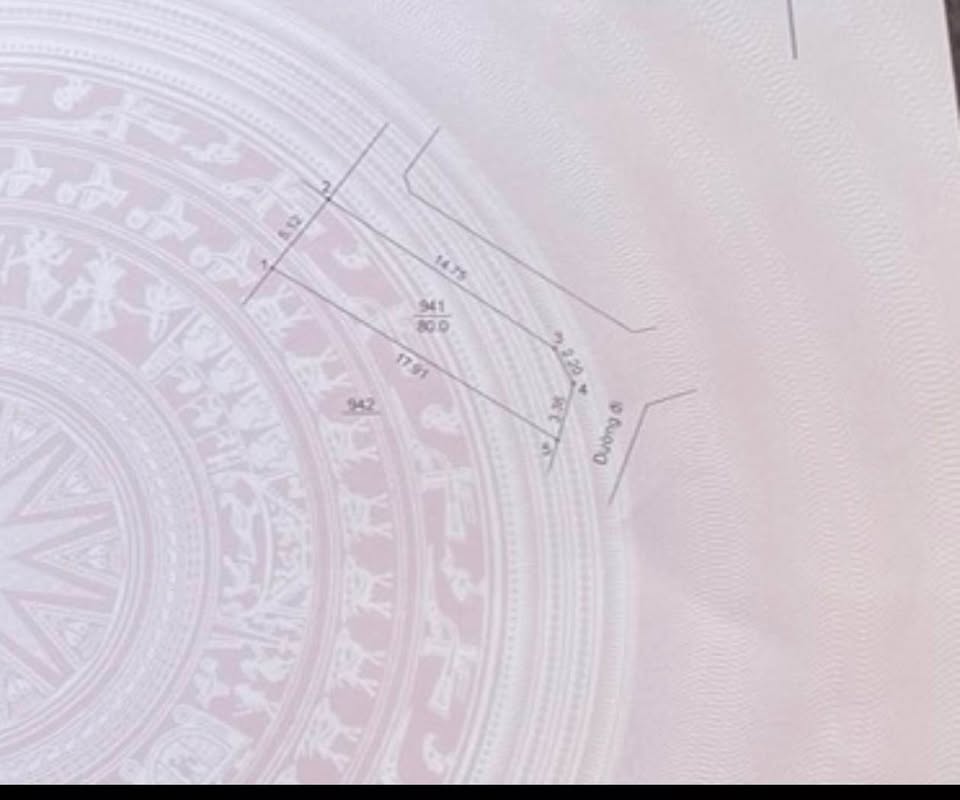 Đất vàng góc phố, 80m2 full thổ cư, ô tô 7 chỗ vào tận nơi - Sơn Tây