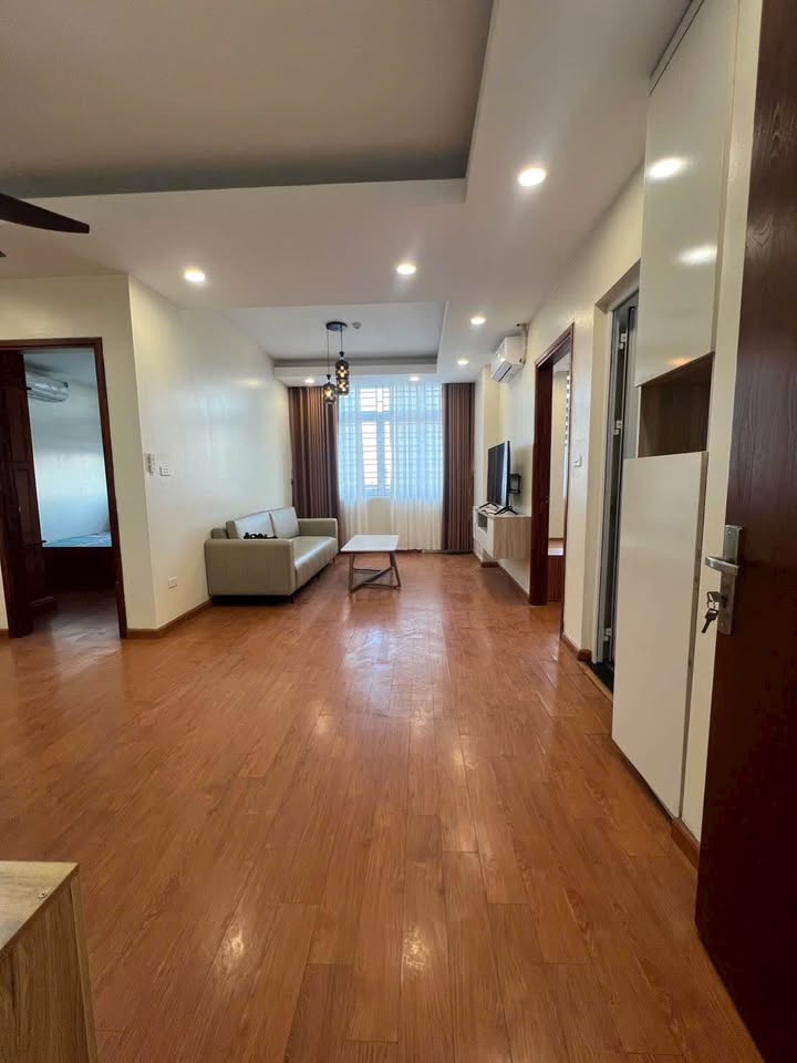 Cho thuê căn hộ 70m² tại Vĩnh Yên, full nội thất, tầng 9 thoáng mát