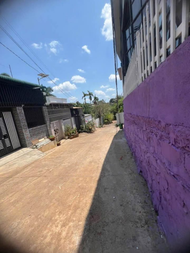 Bán dãy trọ cũ tại hẻm 129 Đỗ Xuân Hợp, phường Phước Long B, quận 9, Thành phố Hồ Chí Minh