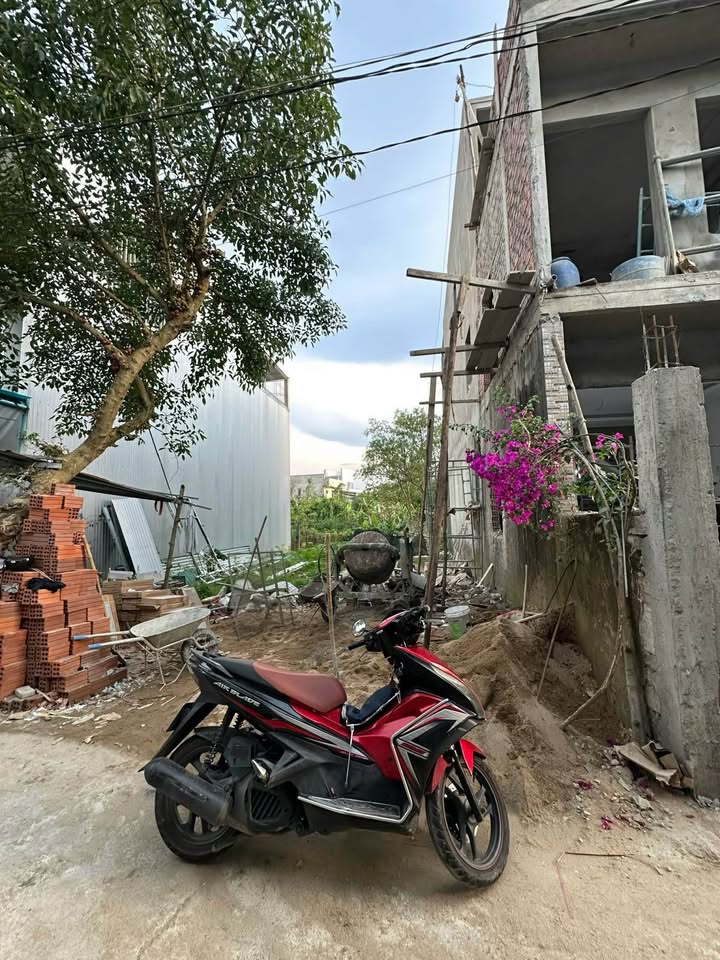 Đất 2 mặt tiền, ô tô tận nơi, sổ hồng chính chủ - Chỉ 2 tỷ