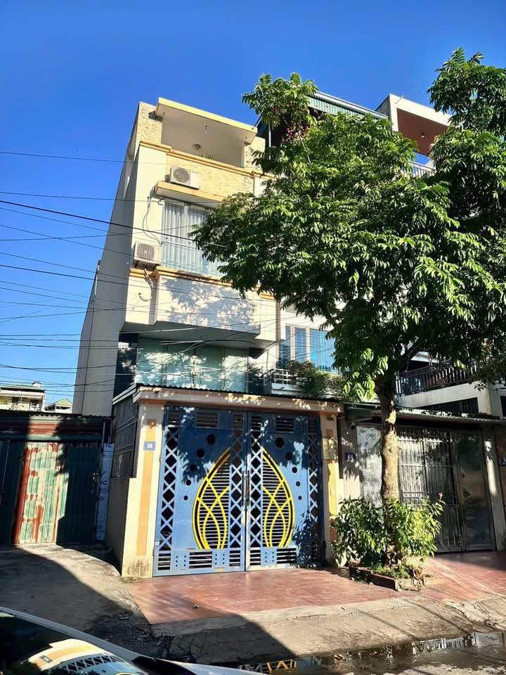 Nhà 3.5 tầng siêu xinh tại Dự Án Ông Kính đang tìm chủ mới đây