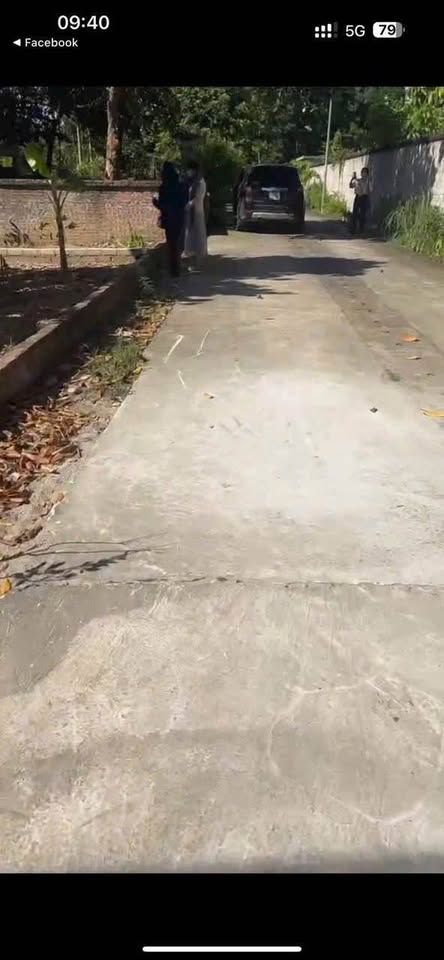 Tọa lạc tại phường Tùng Thiện, Hà Nội, mảnh đất này mang đến một không gian sống lý tưởng