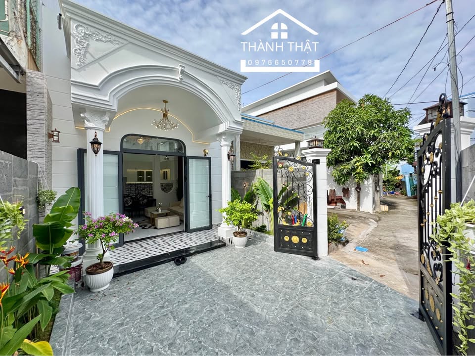 Chào mừng quý khách đến với "thiên đường" tân cổ điển giữa lòng Mỹ Tho