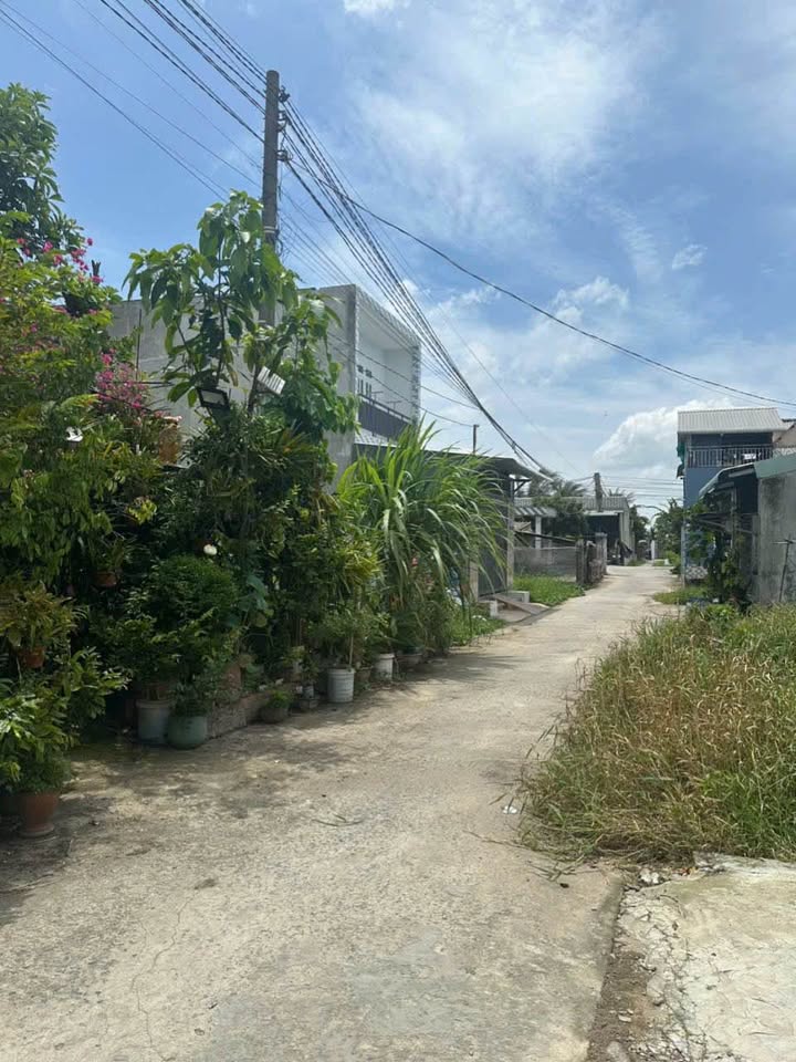 Bán 2 nền đất liền kề 92m2 tại Đức Hòa Hạ, Long An, giá 1,05 tỷ/nền