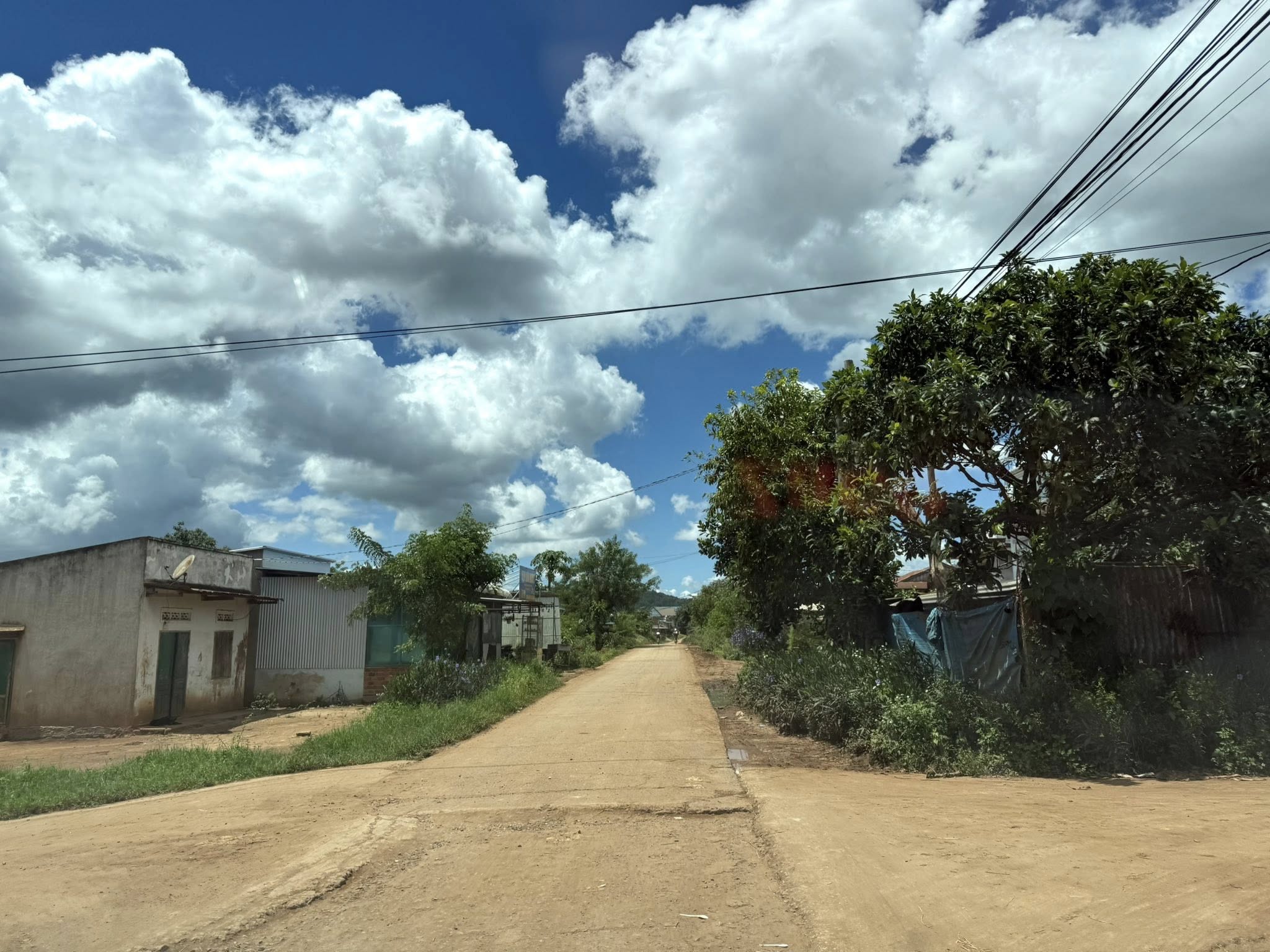 Đất 2 mặt tiền Đơn Dương nhà sẵn, giá hời, đầu tư hay nghỉ dưỡng đều tuyệt