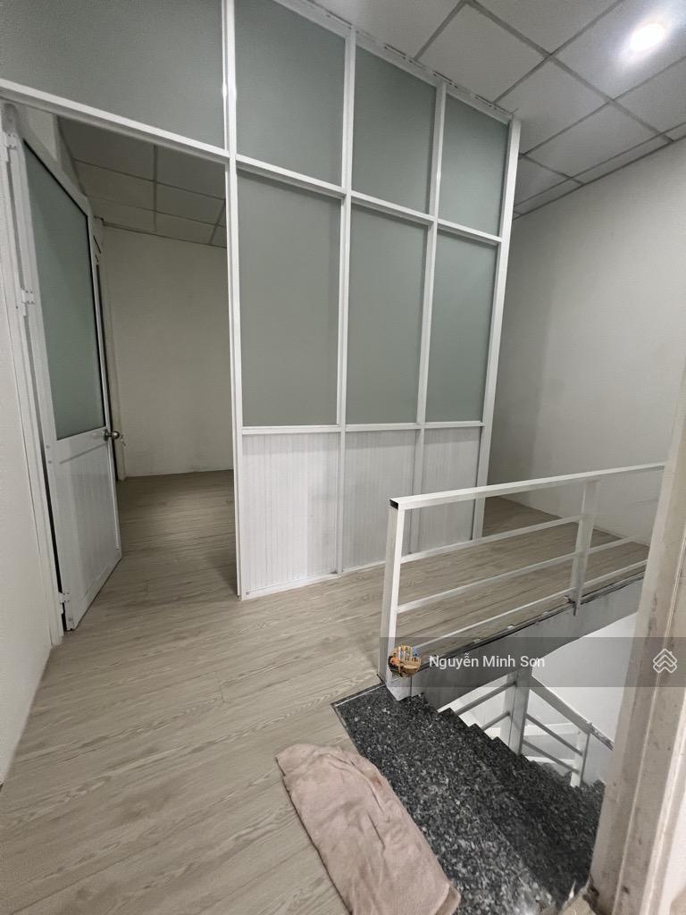 Bán nhà lô góc Bình Thạnh Điện Biên Phủ, xe 7 chỗ tới cửa, 42.3m², 2 tầng Giá chỉ 4.98 tỷ