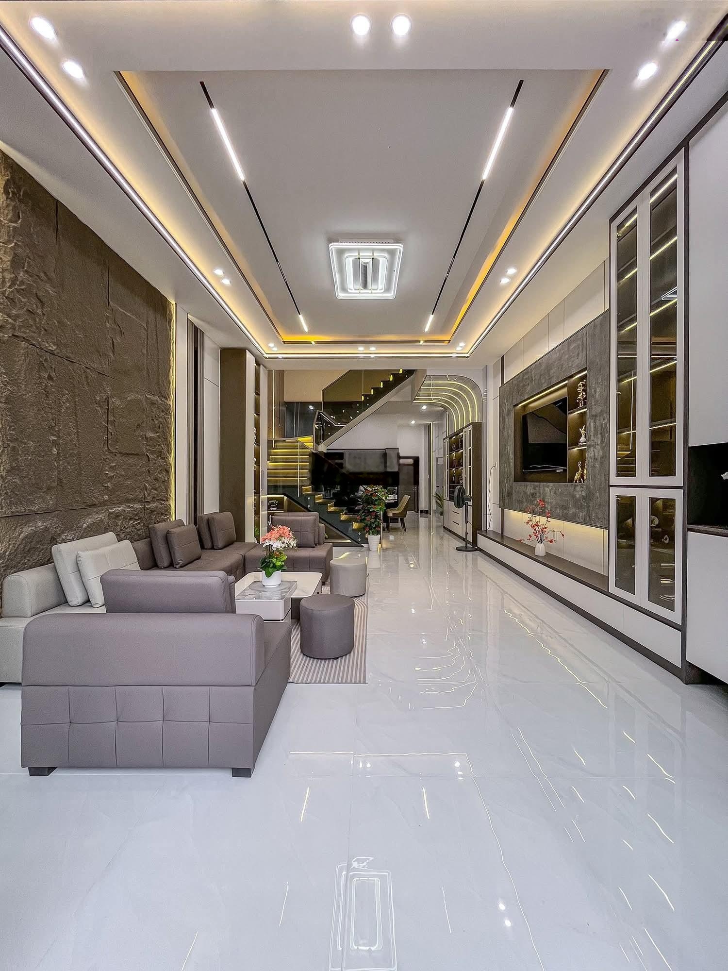 Ngộp bán nhà Trần Đại Nghĩa Tân Kiên, 5x20m, 890 triệu. sổ riêng. Gần bến xe Miền Tây 5 phút