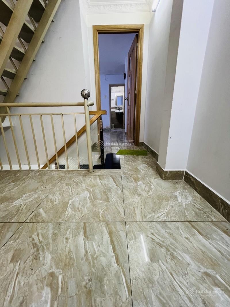 Bán nhà 4 tầng BTCT 5PN 4WC, Lê Quang Định, hẻm thông thoáng, gần chợ Bà Chiểu, tiện cho thuê