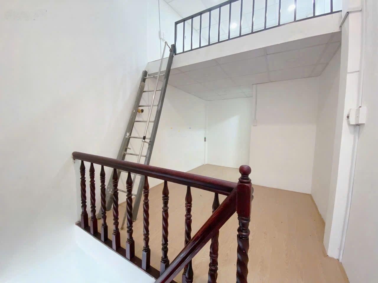 [Quận 1] BẾN CHƯƠNG DƯƠNG 6.1 TỶ Sổ vuông vức - tài lộc hanh thông