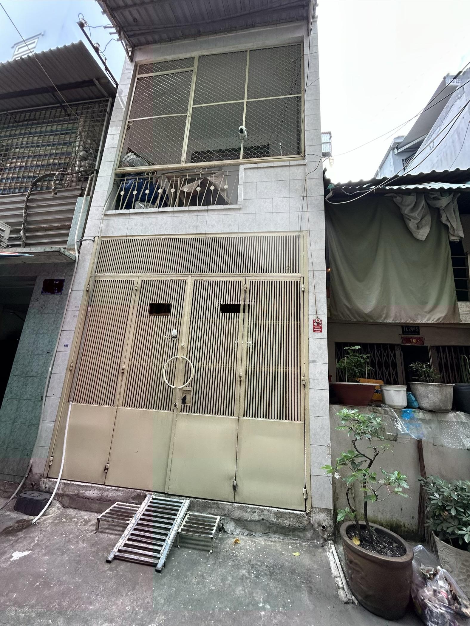 Quận 1 Nguyễn Cảnh Chân nhỉnh 5 tỷ. Căn hiếm chốt nhanh