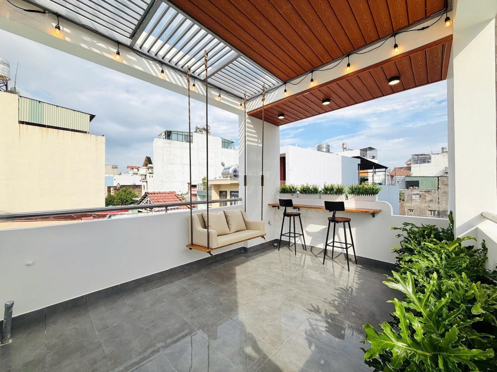 Hiếm - hẻm 6 mét thông - 3 tầng lầu - 3 phòng ngủ sân thượng to - mái đúc - đường Huỳnh Văn Nghệ