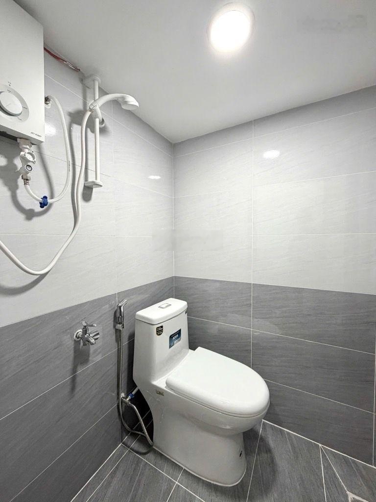 Bán nhà mới : 27/ điện biên phủ q. bình thạnh ( 3 lầu đúc )