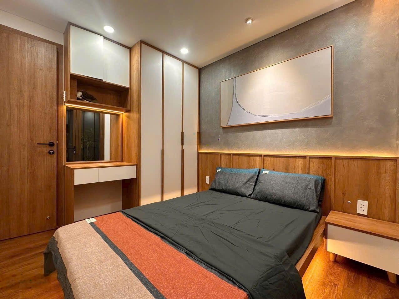 Nhà Đẹp Căn Góc 2 Mặt - 2 Tầng - 3 Phòng Ngủ - Bùi Đình Túy