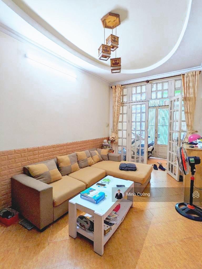 GIẢM 500TR GẤP BÁN nhà Bạch Đằng, Bình Thạnh, CN 36m2 vuông A4, 2 tầng BTCT, HXH thông sát Mặt tiền