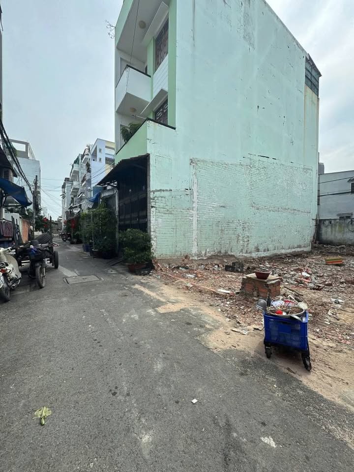 Siêu hiếm 2 lô đất vuông vức, chỉ 2 phút đến Aeon Mall Tân Phú