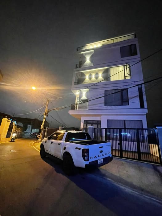 Đà Lạt - Nhà mặt tiền Cổ Loa - Vừa ở, vừa cho thuê, lại còn kinh doanh, giá hời đây