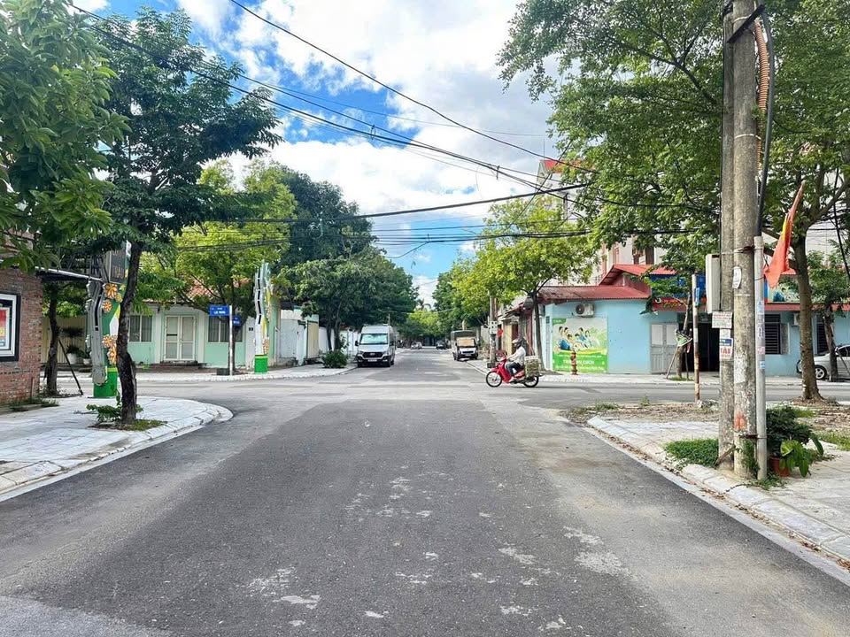 Bán đất 113m2 mặt tiền 5m hướng Đông Nam tại Đoàn Thị Điểm, Vĩnh Yên