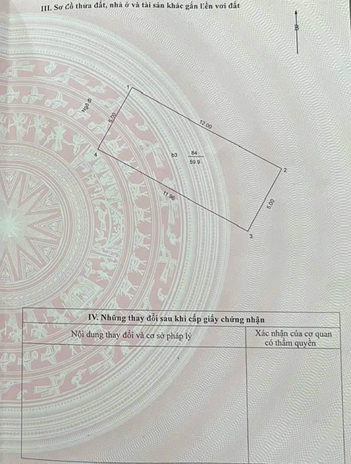 Tọa lạc tại vị trí đắc địa trên phố Hoàng Văn Thái, chỉ cách phố Lê Trọng Tấn vài bước chân