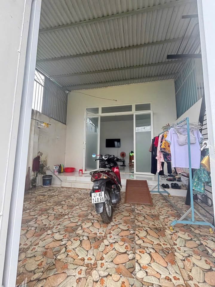 Nhà xinh 1,39 tỷ, 5m x 20m, hẻm ô tô phường Thành Nhất, an cư lý tưởng