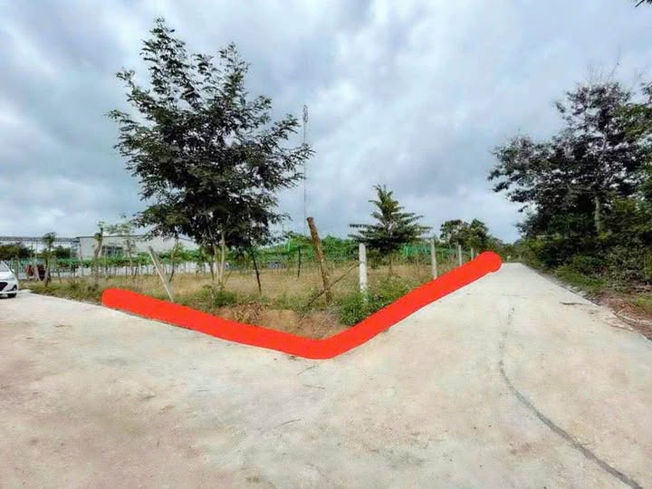 Cơ hội vàng sở hữu lô góc 2 mặt tiền cực khủng với diện tích lên đến 420m²