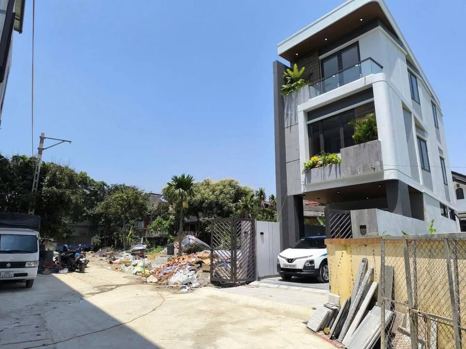 Bán nhà 90m², giá 1.1 tỷ, 2 phòng ngủ, ô tô đỗ cửa tại Tân Long, Thái Nguyên