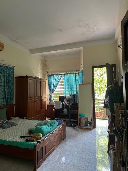 Nhà 2 tầng, 87m2 mặt tiền 5m, cách mặt tiền Hoàng Diệu 30m, Đà Nẵng